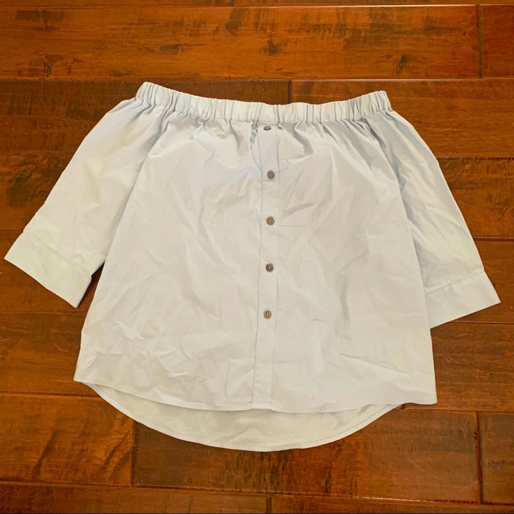 Vince Camuto off the shoulder top